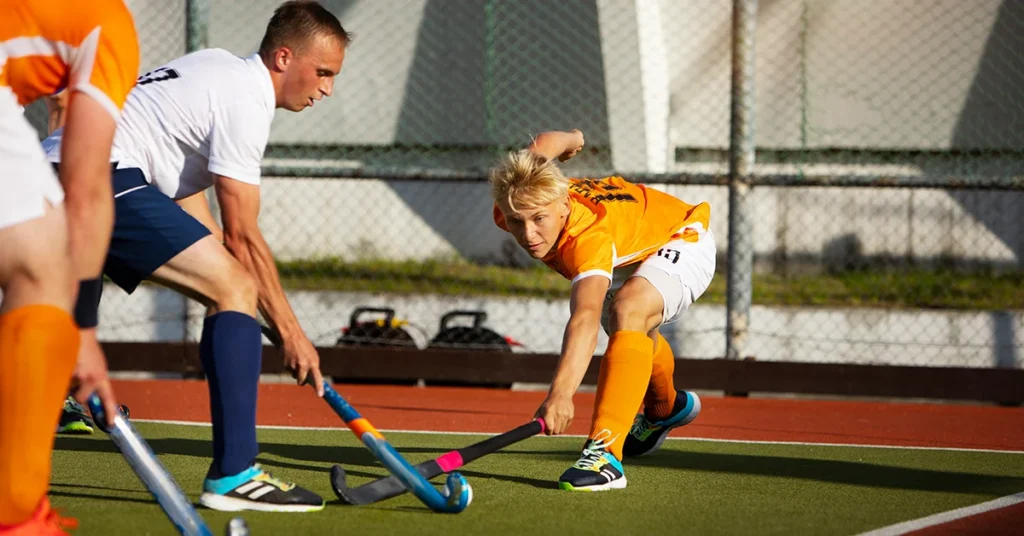 how many quarters in hockey